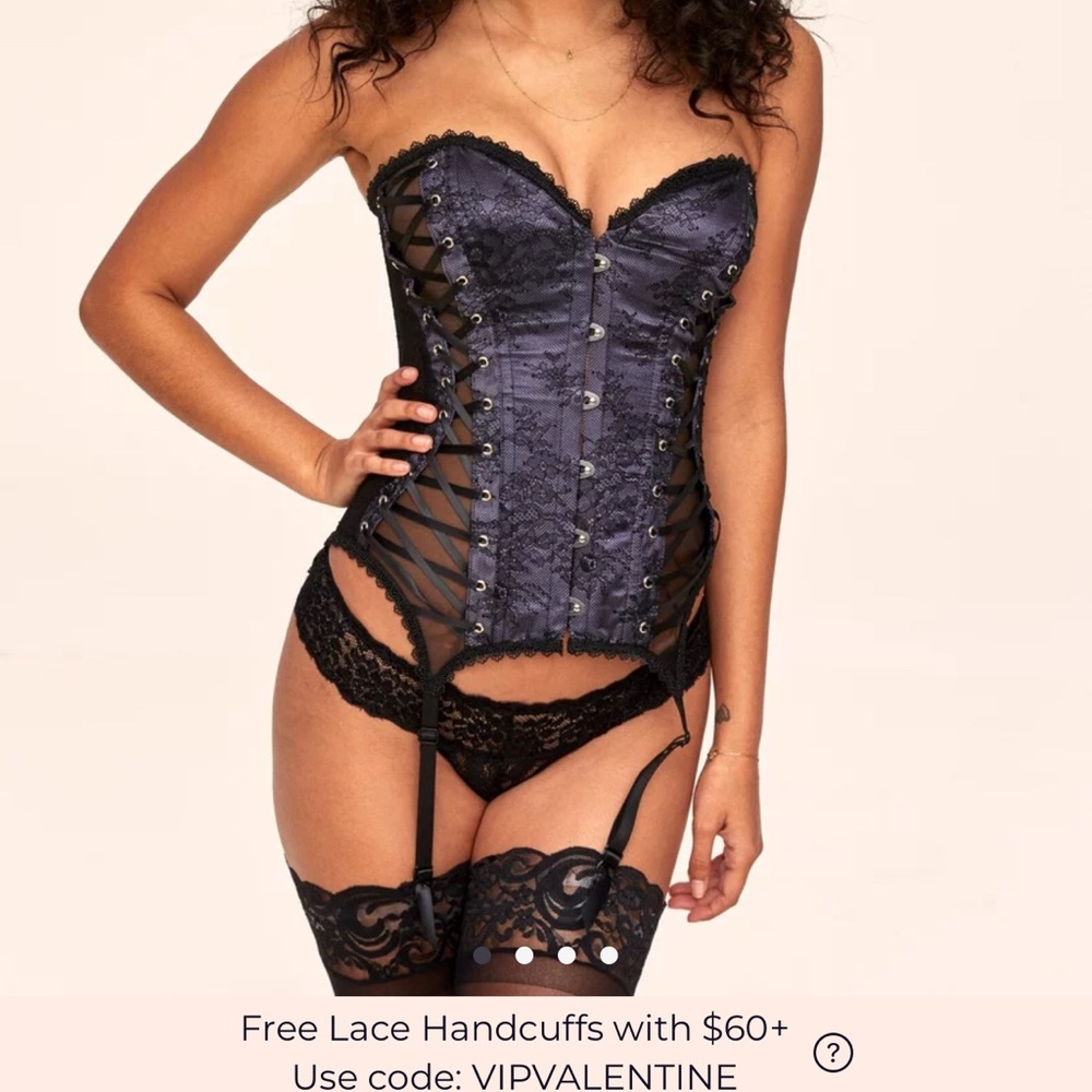 NWT Navy and midnight lace bustier & garter set